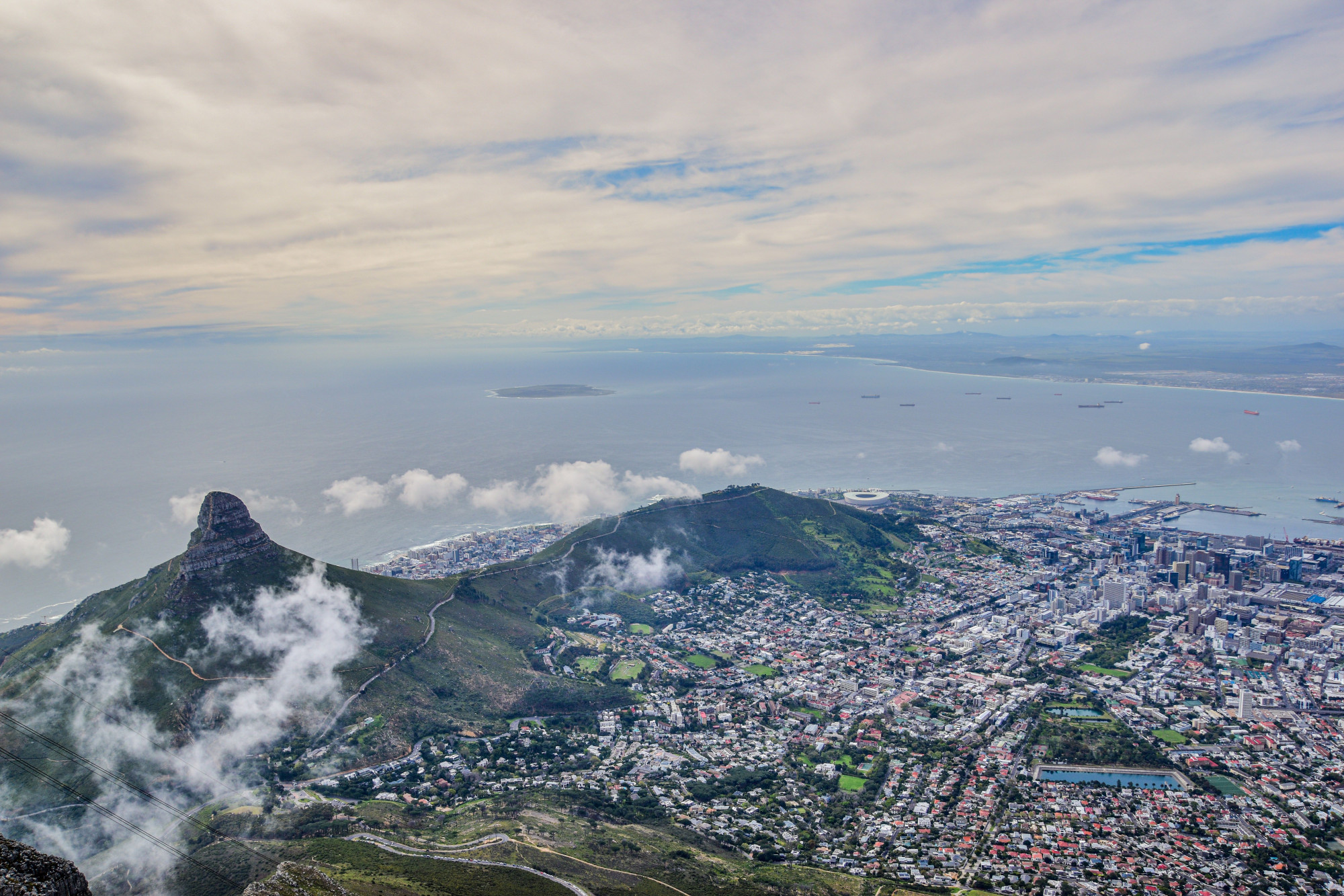 Kustlijn van Kaapstad vanuit de Tafelberg