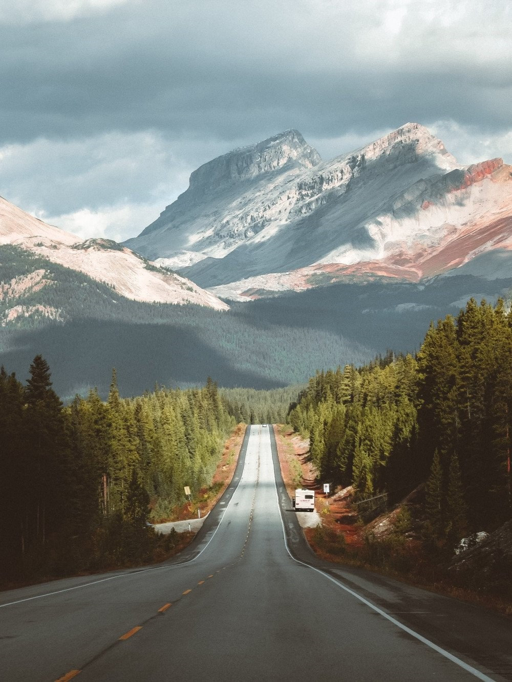 Icefield parkway canada weg bergen