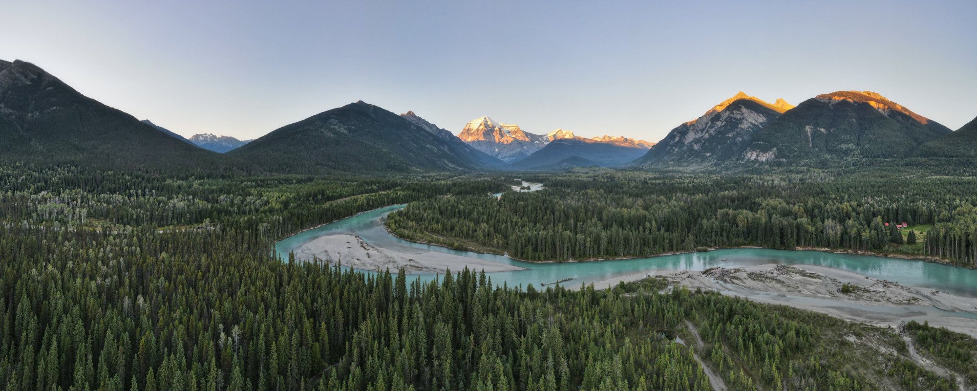 Fraser river, mount robson, canada