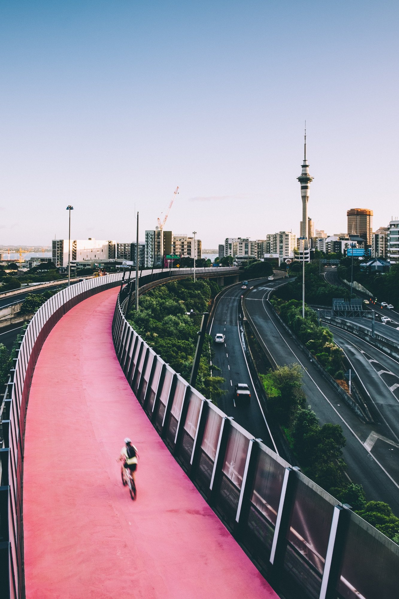 Roze brug in Auckland, Nieuw-Zeeland