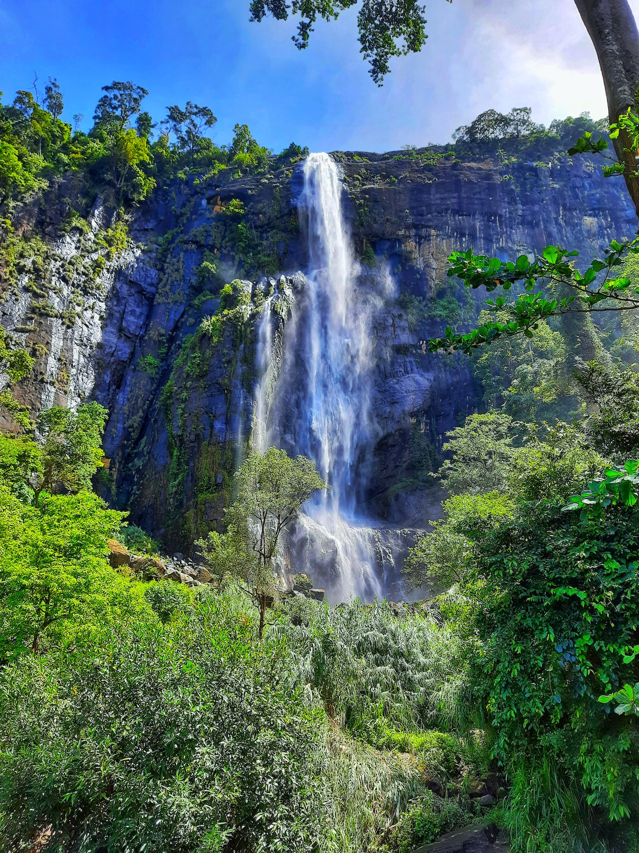 Diyaluma Falls Sri Lanka