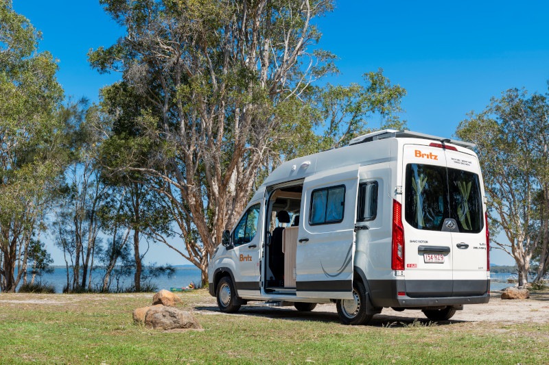 Britz AU Trailblazer op campingplaats