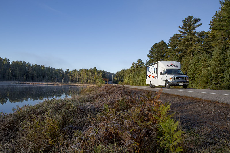 CanaDream SVC rijdend in landschap