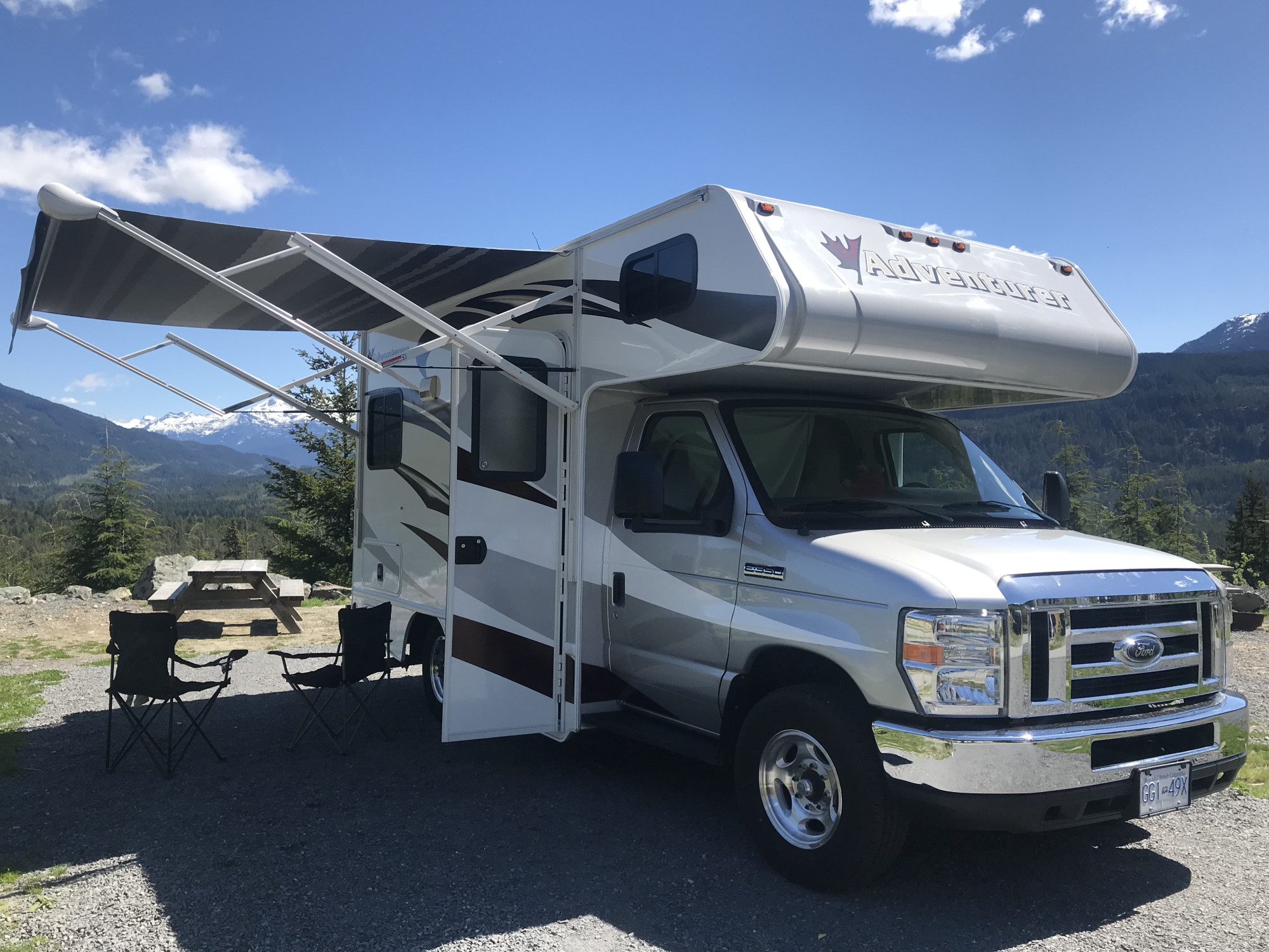 Fraserway c-large camper in de bergen