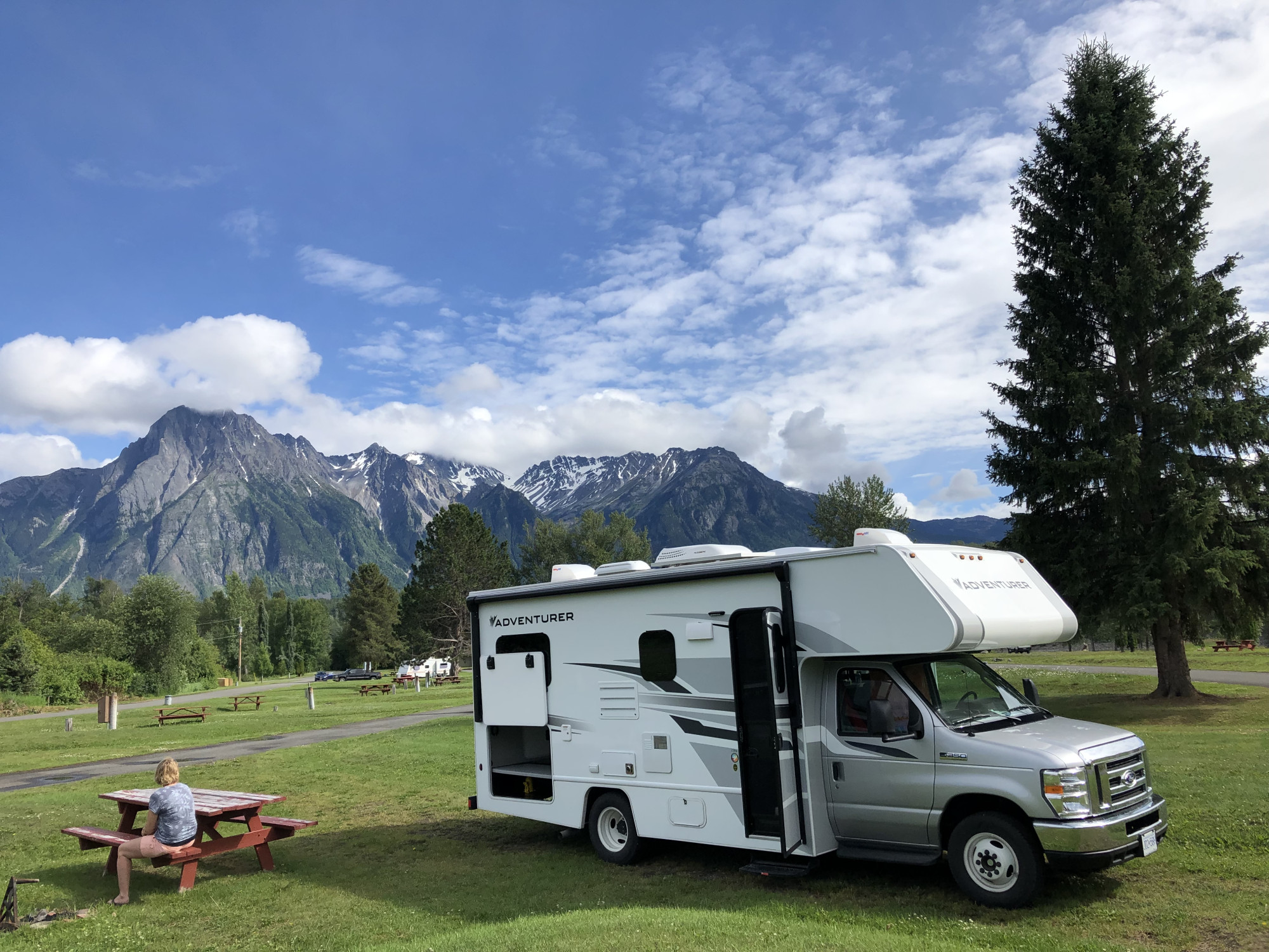 Fraserway C-small camper op de camping