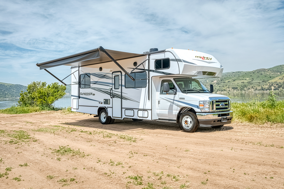 Mighty Campers USA Class C Large exterieur met luifel