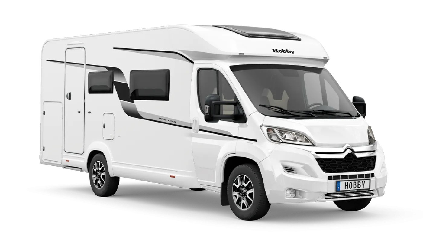 Touring Cars IJsland Family Camper